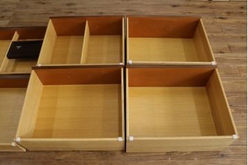 中古　美品　DREXEL HERITAGE(ドレクセルヘリテイジ)　Triune(トライユン)　上品な佇まいが魅力のマホガニー材製サイドボード(サイドチェスト、引き出し)(定価約70万円)(R-078159)