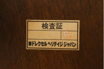 中古　DREXEL HERITAGE(ドレクセルヘリテイジ)　細部までこだわりの詰まったデザインが素敵なサイドテーブル(ローテーブル、ナイトテーブル)(R-078160)