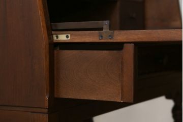 和製ビンテージ　高島屋取り扱い　神戸元町欧風家具　メープル不二屋製　高級感溢れるマホガニー材のライティングビューロー(簿記机、ワークデスク、在宅用、在宅ワーク用、ヴィンテージ)(R-078162)