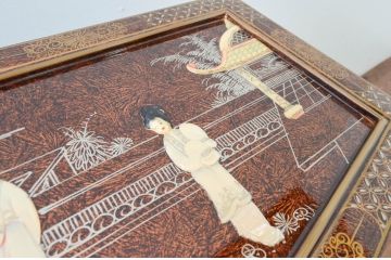 中古　美品　高級輸入家具　シノワズリ様式　異国情緒溢れるキャビネット(収納棚、戸棚、サイドボード、サイドキャビネット、中国美術)(R-078166)