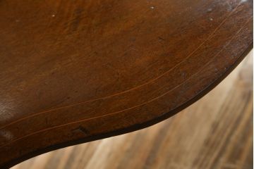 イギリスアンティーク　マホガニー材　透かし彫りのデザインがお洒落なサイドテーブル(コンソールテーブル、花台、飾り台、英国)(R-078168)