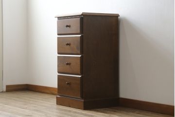 中古　カントリーハウス　秋山木工　木のぬくもりを感じられるシンプルなデザインのチェスト(サイドチェスト、引き出し)(R-078169)