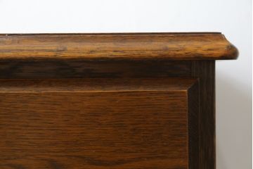 中古　カントリーハウス　秋山木工　木のぬくもりを感じられるシンプルなデザインのチェスト(サイドチェスト、引き出し)(R-078169)