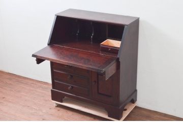 中古　北海道民芸家具　上質な作りが魅力のライティングビューロー(簿記机、ワークデスク、引き出し、在宅用、在宅ワーク用)(定価約34万円)(R-078171)