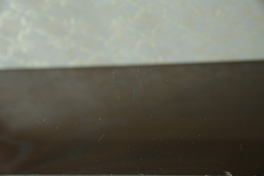 イギリスアンティーク　マホガニー材　品のある佇まいが魅力的な猫脚キャビネット　(R-078173)