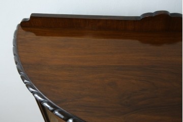 イギリスアンティーク　マホガニー材　品のある佇まいが魅力的な猫脚キャビネット　(R-078173)