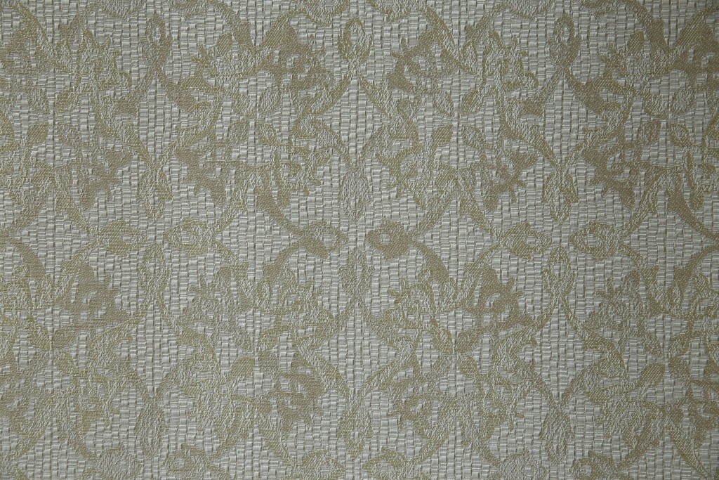 イギリスアンティーク　マホガニー材　品のある佇まいが魅力的な猫脚キャビネット　(R-078173)