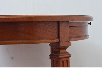 中古　美品　DREXEL HERITAGE(ドレクセルヘリテイジ)　FRANCESCA(フランチェスカ)シリーズ　格納式天板付き!クラシカルなランプテーブル(コーヒーテーブル、サイドテーブル、ナイトテーブル、花台、飾り台)(定価約30万円)(R-078175)