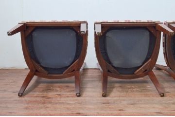 中古　DREXEL HERITAGE(ドレクセルヘリテイジ)　ストライプ柄のファブリックが目を引くアームレスチェア4脚セット(ダイニングチェア、椅子、イス、バラ売り可能)(R-078178)
