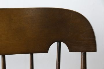 中古　美品　飛騨産業　キツツキ　穂高シリーズ　WINDSOR　ハイバックのゆったりとした座り心地が魅力的なロッキングチェア(アームチェア、板座チェア、揺り椅子)(R-078182)