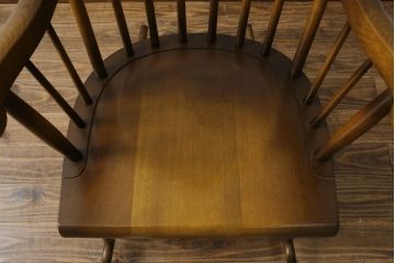 中古　美品　飛騨産業　キツツキ　穂高シリーズ　WINDSOR　ハイバックのゆったりとした座り心地が魅力的なロッキングチェア(アームチェア、板座チェア、揺り椅子)(R-078182)