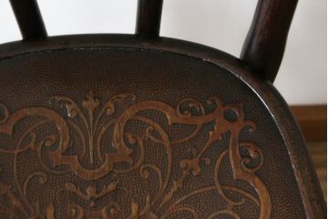 イギリスアンティーク　しなやかなループを描く曲げ木のデザインが美しいベントウッドチェア(ダイニングチェア、板座チェア、椅子、イス、英国)(R-078184)