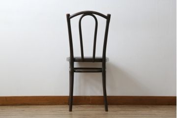イギリスアンティーク　しなやかなループを描く曲げ木のデザインが美しいベントウッドチェア(ダイニングチェア、板座チェア、椅子、イス、英国)(R-078184)