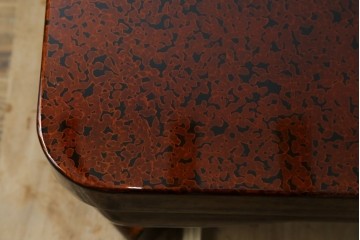 新古　未使用展示品　津軽塗り　艶やかな斑模様が美しい座卓　定価約50万円　(R-078192)