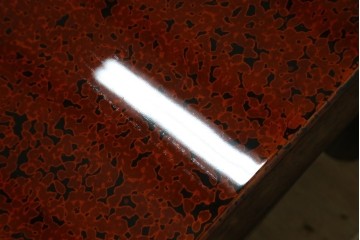 新古　未使用展示品　津軽塗り　艶やかな斑模様が美しい座卓　定価約50万円　(R-078192)