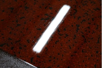 新古　未使用展示品　津軽塗り　艶やかな斑模様が美しい座卓　定価約50万円　(R-078192)
