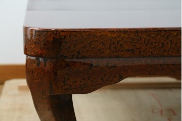 新古　未使用展示品　津軽塗り　艶やかな斑模様が美しい座卓　定価約50万円　(R-078192)