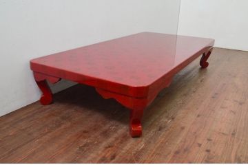 新品　展示品　中古　明るい木の色味が空間を華やかにする美しい津軽塗りの座卓(ローテーブル、リビングテーブル、センターテーブル)(定価約80万円)(R-078193)