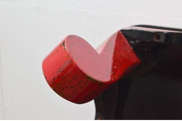 新品　展示品　中古　明るい木の色味が空間を華やかにする美しい津軽塗りの座卓(ローテーブル、リビングテーブル、センターテーブル)(定価約80万円)(R-078193)