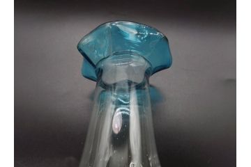 戦前　大正〜昭和初期　昭和レトロ　青フリル　澄んだブルーカラーが素敵なガラス花瓶2個セット(一輪挿し、花入、花器、硝子)(R-078200)