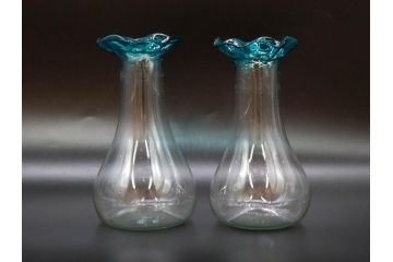 戦前　大正〜昭和初期 昭和レトロ　青フリル　澄んだブルーカラーが素敵なガラス花瓶2個セット(一輪挿し、花入、花器、硝子)(R-078201)