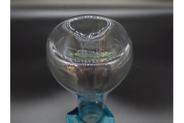 戦前　大正〜昭和初期　昭和レトロ　青フリル　澄んだブルーカラーが素敵なガラス花瓶2個セット(一輪挿し、花入、花器、硝子)(R-078204)
