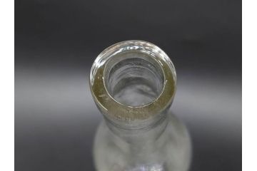 大正〜昭和初期　レトロな雰囲気を演出できるガラス瓶7点セット(ビン、ボトル、硝子、花瓶、花入れ、花器、薬瓶)(R-078206)