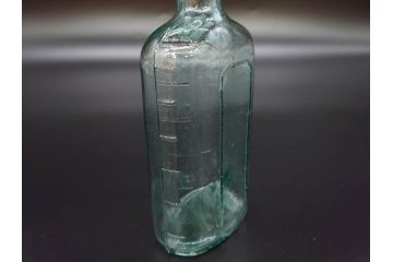 大正〜昭和初期　レトロな雰囲気を演出できるガラス瓶7点セット(ビン、ボトル、硝子、花瓶、花入れ、花器、薬瓶)(R-078207)