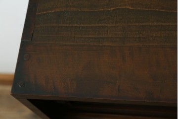 和製アンティーク　前面楓(カエデ)材の小振りな茶箪笥　(R-078216)