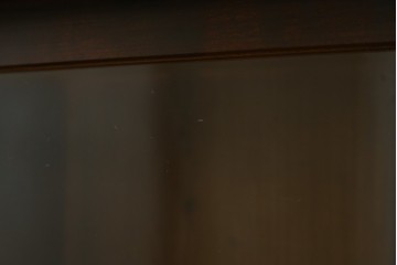 和製アンティーク　前面楓(カエデ)材の小振りな茶箪笥　(R-078216)