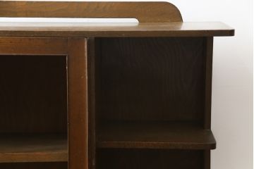 和製ビンテージ　ユニークなデザインが目を惹くタモ材のレトロな本箱(ブックケース、サイドキャビネット、収納棚、戸棚、ヴィンテージ)(R-078220)