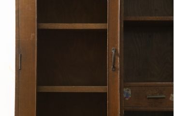 和製ビンテージ　ユニークなデザインが目を惹くタモ材のレトロな本箱(ブックケース、サイドキャビネット、収納棚、戸棚、ヴィンテージ)(R-078220)