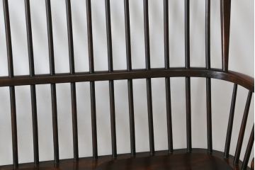 中古　松本民芸家具　♯513型長ウインザーチェア　クラシカルな佇まいのウィンザーベンチ(長椅子、3人掛けベンチ、ウィンザーチェア、板座チェア)(定価約39万円)(R-078221)