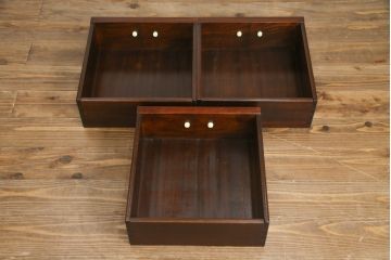 中古　美品　ニレ材　上質な和の空間を演出する水屋箪笥サイドボード(サイドキャビネット、収納棚、戸棚、食器棚、茶箪笥)(R-078224)