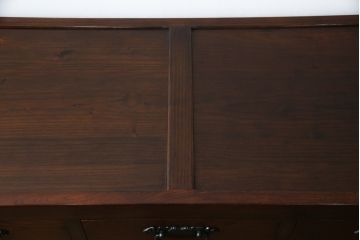 中古　美品　ニレ材　上質な和の空間を演出する水屋箪笥サイドボード(サイドキャビネット、収納棚、戸棚、食器棚、茶箪笥)(R-078224)