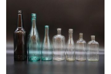 大正〜昭和初期　レトロな雰囲気を演出できるガラス瓶7点セット(ビン、ボトル、硝子、花瓶、花入れ、花器、薬瓶)(R-078235)