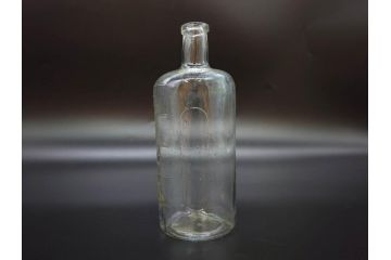 大正〜昭和初期　レトロな雰囲気を演出できるガラス瓶7点セット(ビン、ボトル、硝子、花瓶、花入れ、花器、薬瓶)(R-078235)