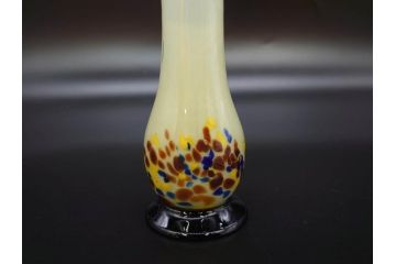昭和レトロ　戦前　大正　可愛らしいデザインの古いマーブルガラス花瓶2個セット(フリル、色被せ、一輪挿し、花入、花器、硝子、吹きガラス)(R-078241)