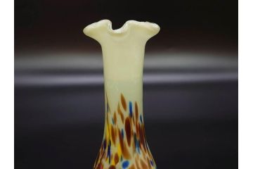 昭和レトロ　戦前　大正　可愛らしいデザインの古いマーブルガラス花瓶2個セット(フリル、色被せ、一輪挿し、花入、花器、硝子、吹きガラス)(R-078247)