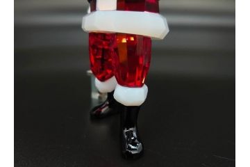 オーストリア　SWAROVSKI(スワロフスキー)　サンタクロース　高さ10.5cm　細部まで丁寧にカットされたクリスタルオブジェ(クリスマスデコレーション、クリスタルガラス、置物、ディスプレイ、箱付き)(R-078249)