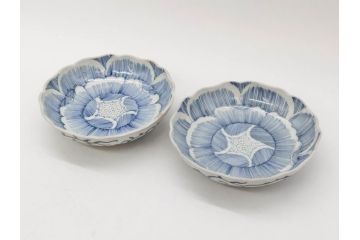 江戸後期　伊万里　線描き　約14cm　4.5寸　上品な大輪の牡丹が目を引くなます皿2枚セット(花、小皿、和皿、四寸五分、和食器)(R-078252)
