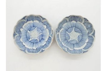江戸後期　伊万里　線描き　約14cm　4.5寸　上品な大輪の牡丹が目を引くなます皿2枚セット(花、小皿、和皿、四寸五分、和食器)(R-078252)