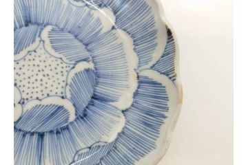 江戸後期　伊万里　線描き　約14cm　4.5寸　上品な大輪の牡丹が目を引くなます皿2枚セット(花、小皿、和皿、四寸五分、和食器)(R-078252)