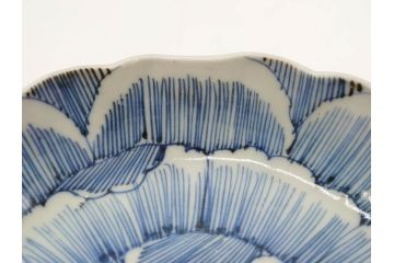 江戸後期　伊万里　線描き　約14cm　4.5寸　上品な大輪の牡丹が目を引くなます皿2枚セット(花、小皿、和皿、四寸五分、和食器)(R-078252)