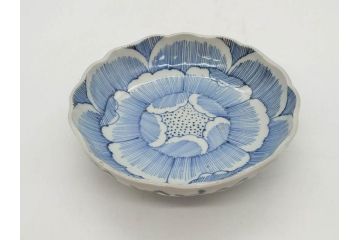 江戸後期　伊万里　線描き　約14cm　4.5寸　上品な大輪の牡丹が目を引くなます皿2枚セット(花、小皿、和皿、四寸五分、和食器)(R-078253)