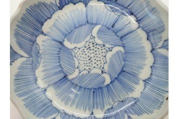 江戸後期　伊万里　線描き　約14cm　4.5寸　上品な大輪の牡丹が目を引くなます皿2枚セット(花、小皿、和皿、四寸五分、和食器)(R-078253)