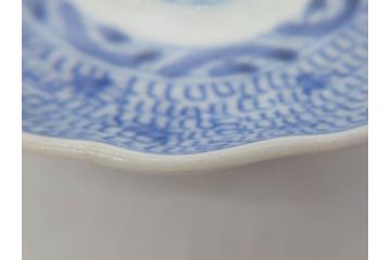 江戸後期　古伊万里　成化年製　微塵唐草文染付　約11cm　3.5寸　繊細な線描きが見事な小皿3枚セット(みじんからくさ、和皿、和食器、三寸五分)(R-078254)