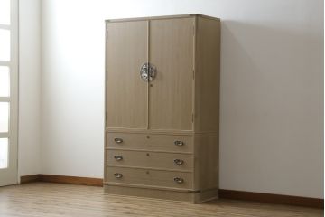 中古　美品　品のある佇まいが和の雰囲気を引き立てる加茂総桐箪笥(胴丸、総桐たんす、着物箪笥、衣装箪笥、引き出し、和タンス)(定価約100万円)(R-078284)