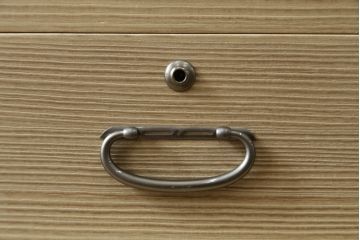 中古　美品　品のある佇まいが和の雰囲気を引き立てる加茂総桐箪笥(胴丸、総桐たんす、着物箪笥、衣装箪笥、引き出し、和タンス)(定価約100万円)(R-078284)