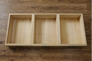 中古　美品　品のある佇まいが和の雰囲気を引き立てる加茂総桐箪笥(胴丸、総桐たんす、着物箪笥、衣装箪笥、引き出し、和タンス)(定価約100万円)(R-078284)